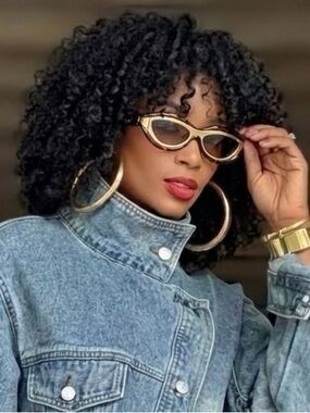 Retro Y2K Tortoiseshell Sport Luxe Cat-Eye Sunglasses with Gold Accents - Women